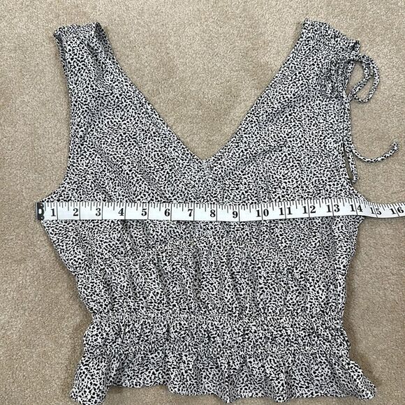 Sienna Sky Black White Summer Tank Ink Drop Dot Crop Women Lightweight Size XS - Picture 6 of 7